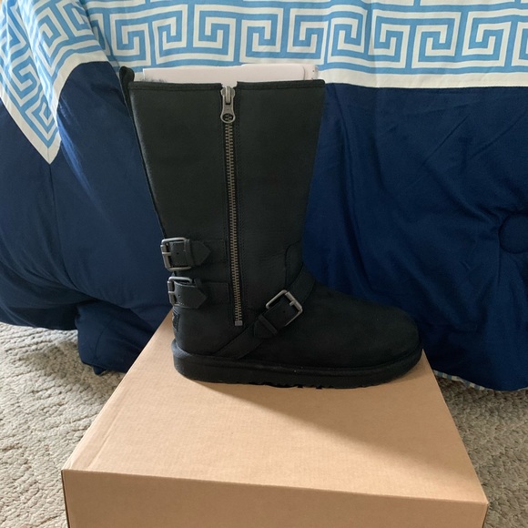UGG kalia boots - Picture 4 of 6